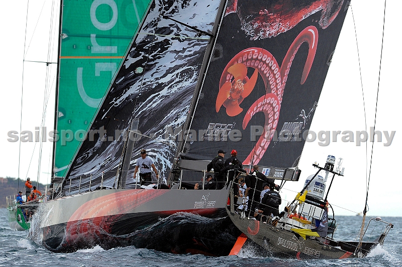 2_DSC_8566xs.jpg - In Port Race, Alicante 2011 - Puma and Groupama